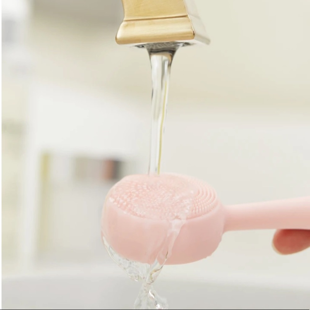 NIB PMD Clean 🧼 - Picture 7 of 12